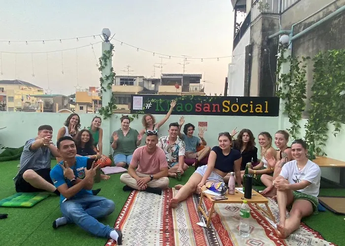 Khao San Social Capsule Hostel